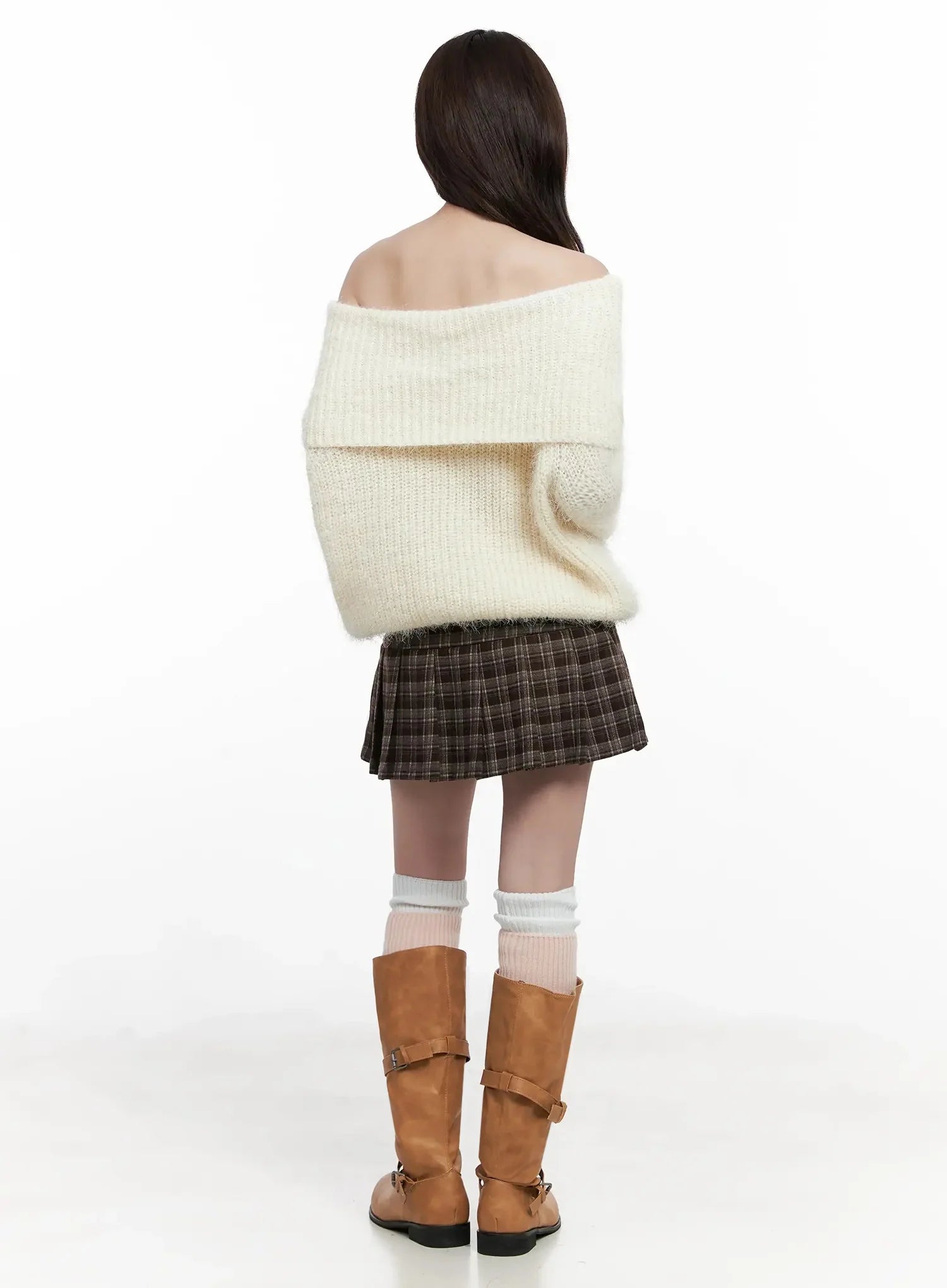 cozy-off-shoulder-knit-sweater-in514