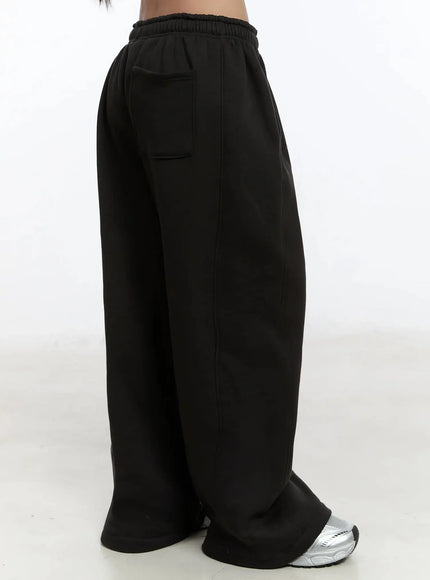 relaxed-fit-sweatpants-im509