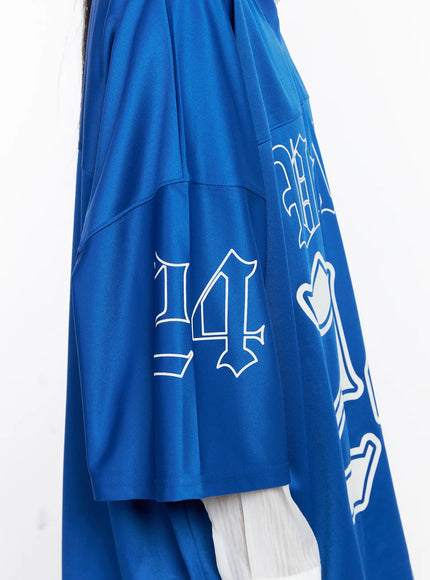 oversized-v-neck-graphic-tee-cl529