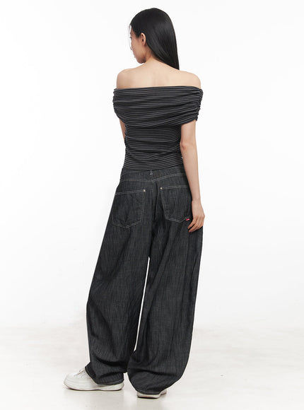 off-shoulder-striped-tee-iy516