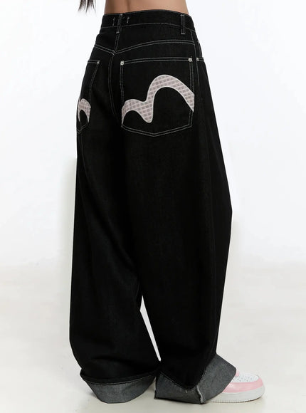 kacey-plaid-stitched-back-pocket-baggy-jeans-im513