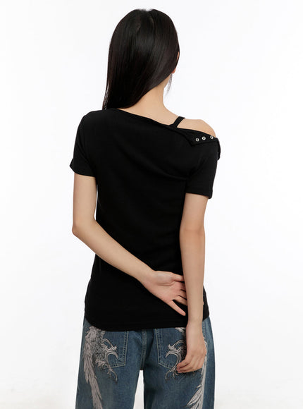 slim-fit-buttoned-u-neck-top-iu509