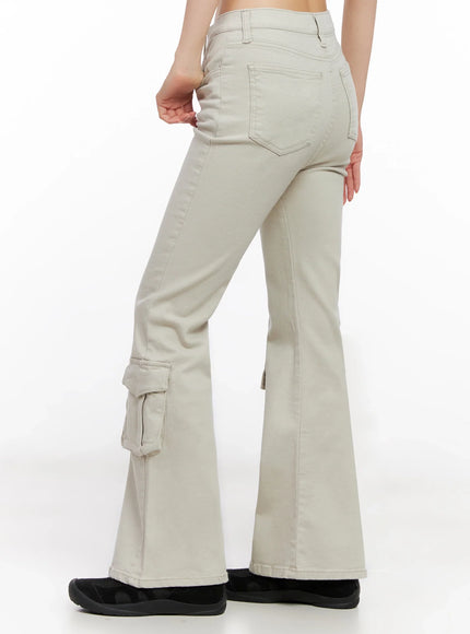 cargo-flared-pants-ig508