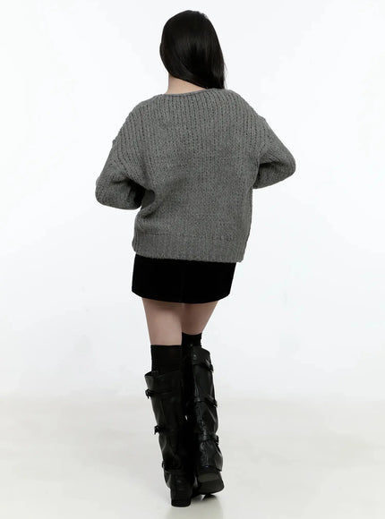 chunky-cable-knit-v-neck-sweater-io527