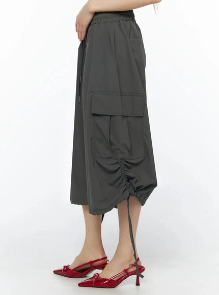 adjustable-cargo-bermuda-pants-iy526