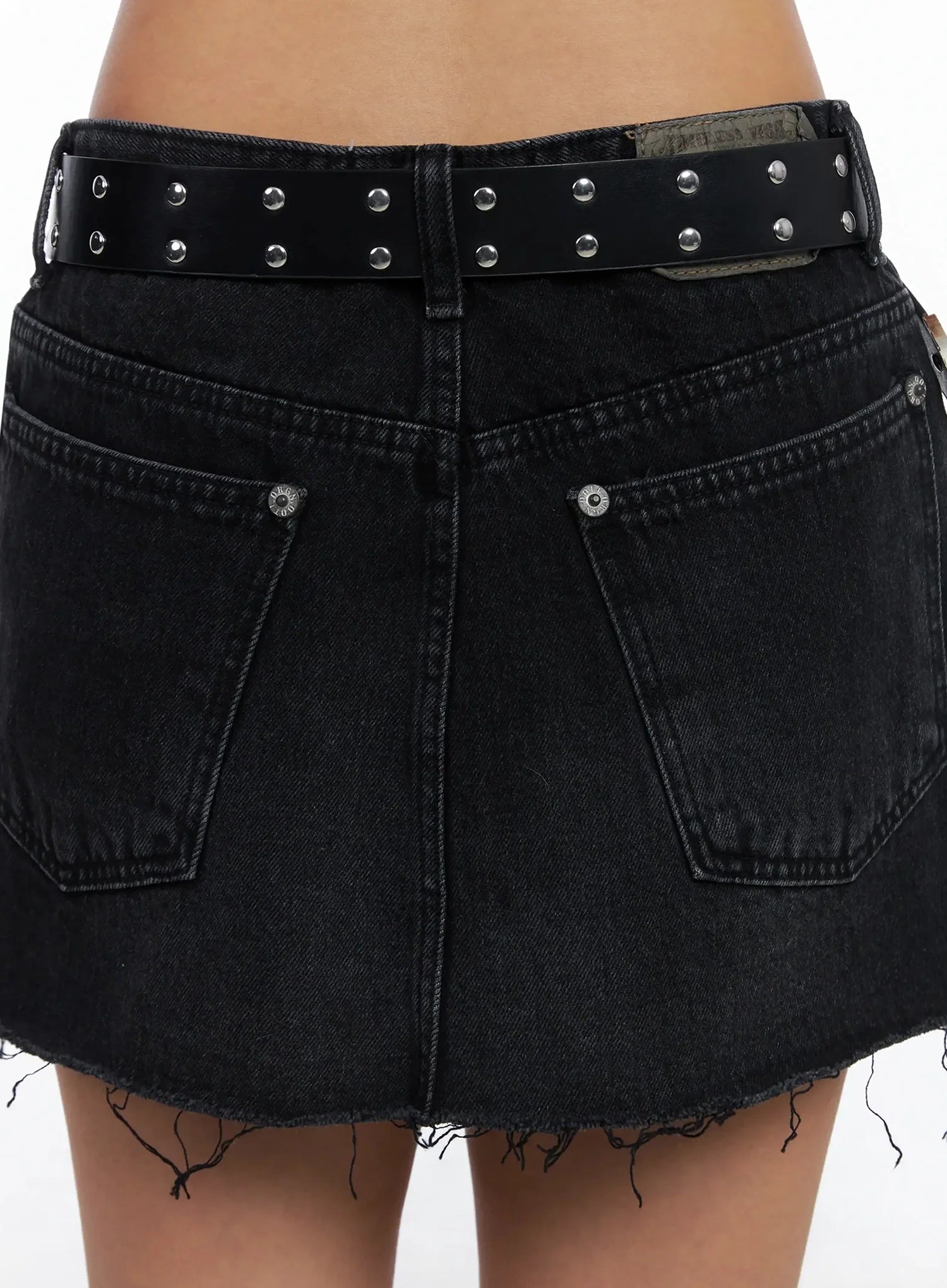distressed-denim-mini-skirt-in528