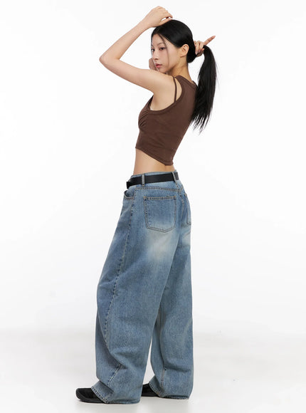 double-strap-sleeveless-crop-top-ig508