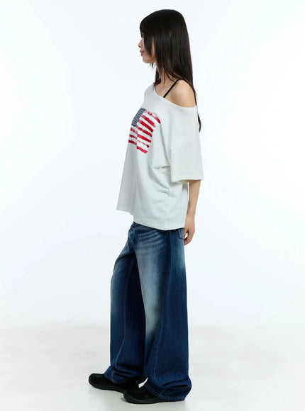 off-shoulder-graphic-print-tee-iu525