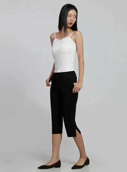lace-trim-sleeveless-camisole-im520
