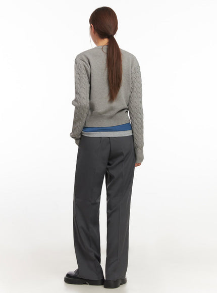 cable-knit-buttoned-cardigan-im524