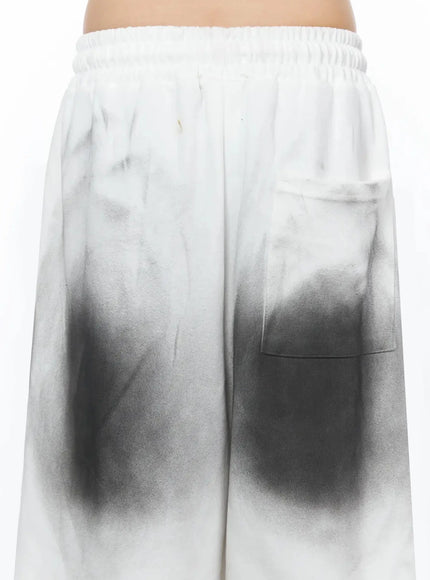 gradient-washed-bermuda-sweat-shorts-iy525