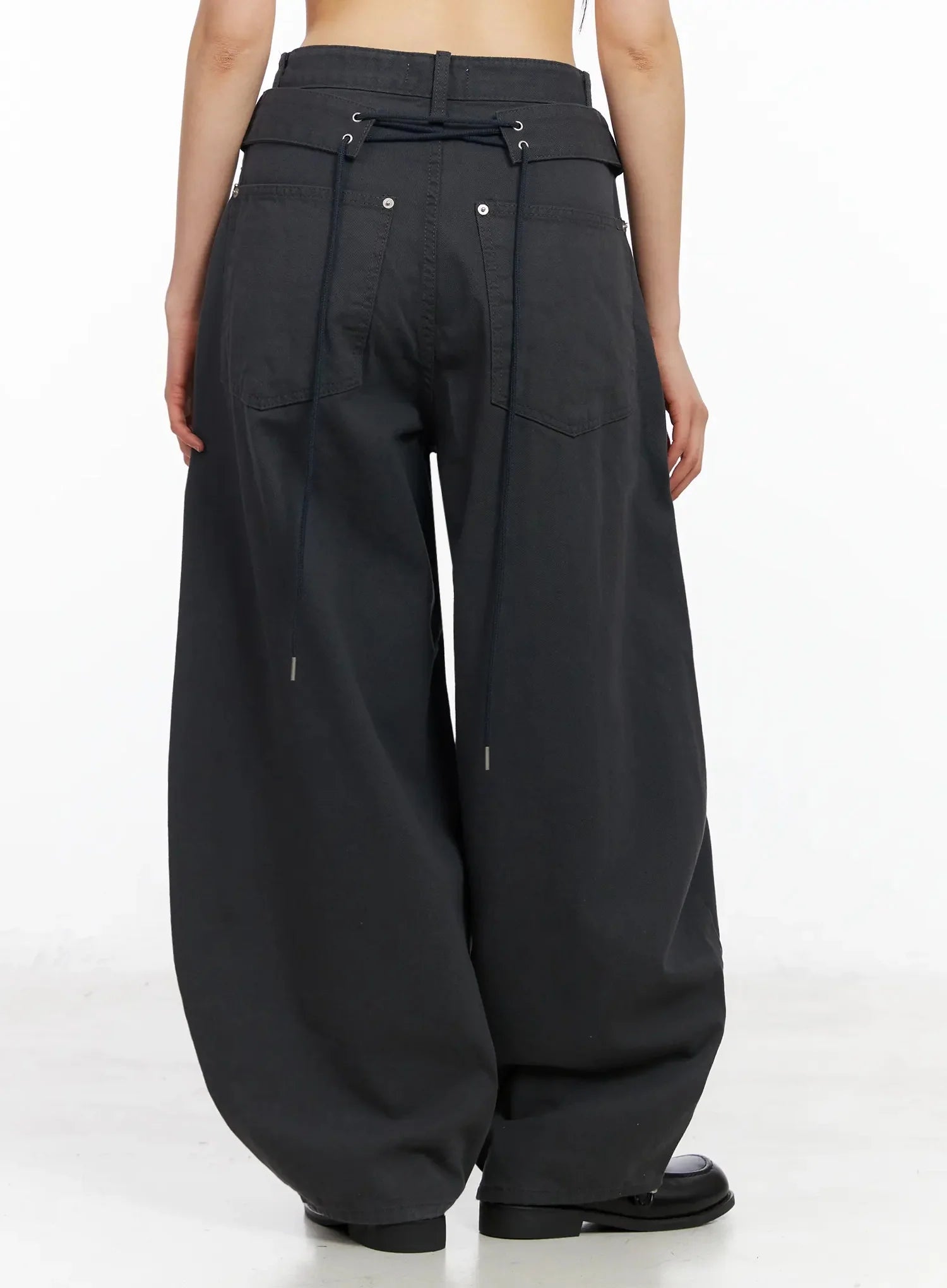 corset-lace-up-detail-pants-ia523