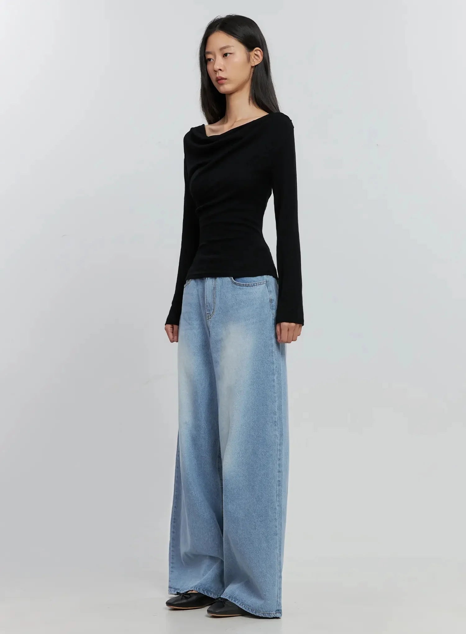 asymmetric-long-sleeve-top-is516