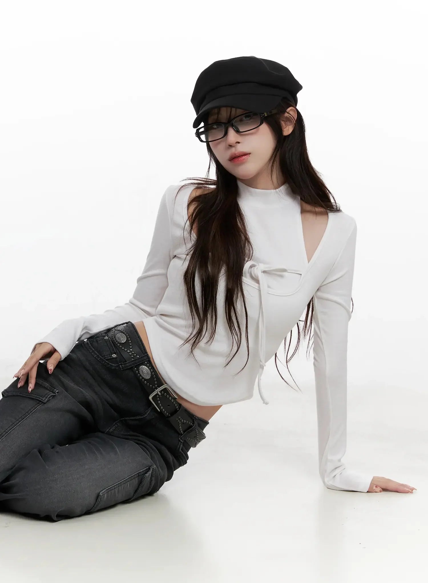 seowon-black-cargo-low-rise-bootcut-jeans-in514