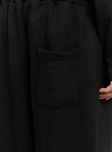 mens-number-graphic-sweatpants-io517