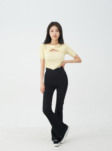 Banded Boot-Cut Highwaisted Pants IJ23