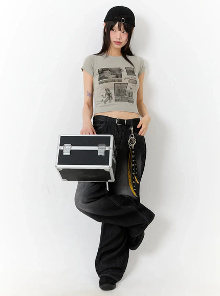 vintage-graphic-baby-tee-iu524