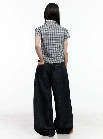 shirred-plaid-button-up-blouse-il531