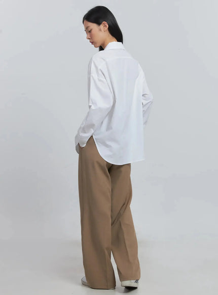 classic-wide-fit-slacks-beige-iu512