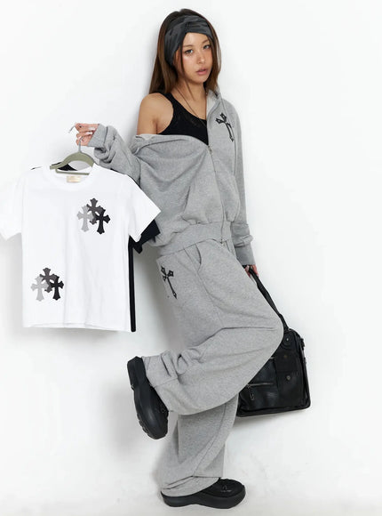 studded-cross-baggy-sweatpants-iy501