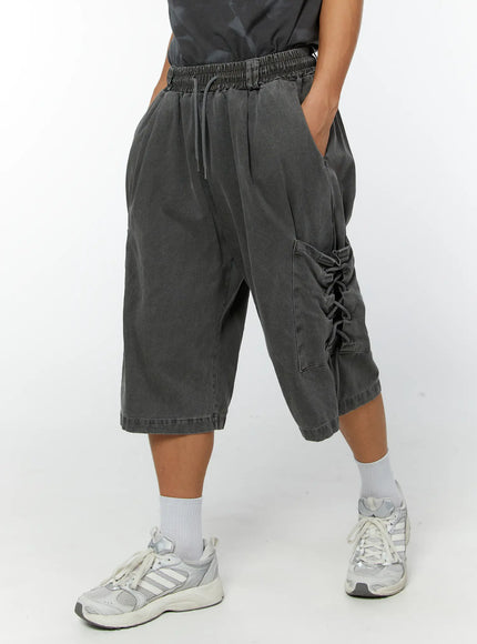 mens-pigment-dyed-bermuda-shorts-light-gray-iy513 / Dark gray