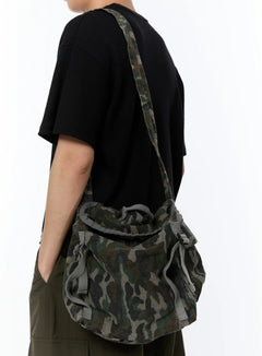 mens-camouflage-crossbody-bag-ia520 / Dark green