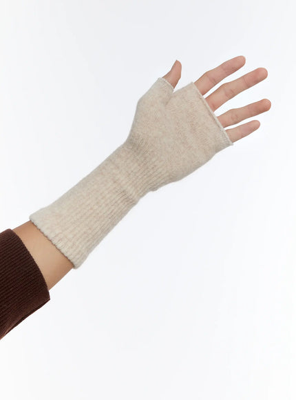 Essential Wool Warmers IS530