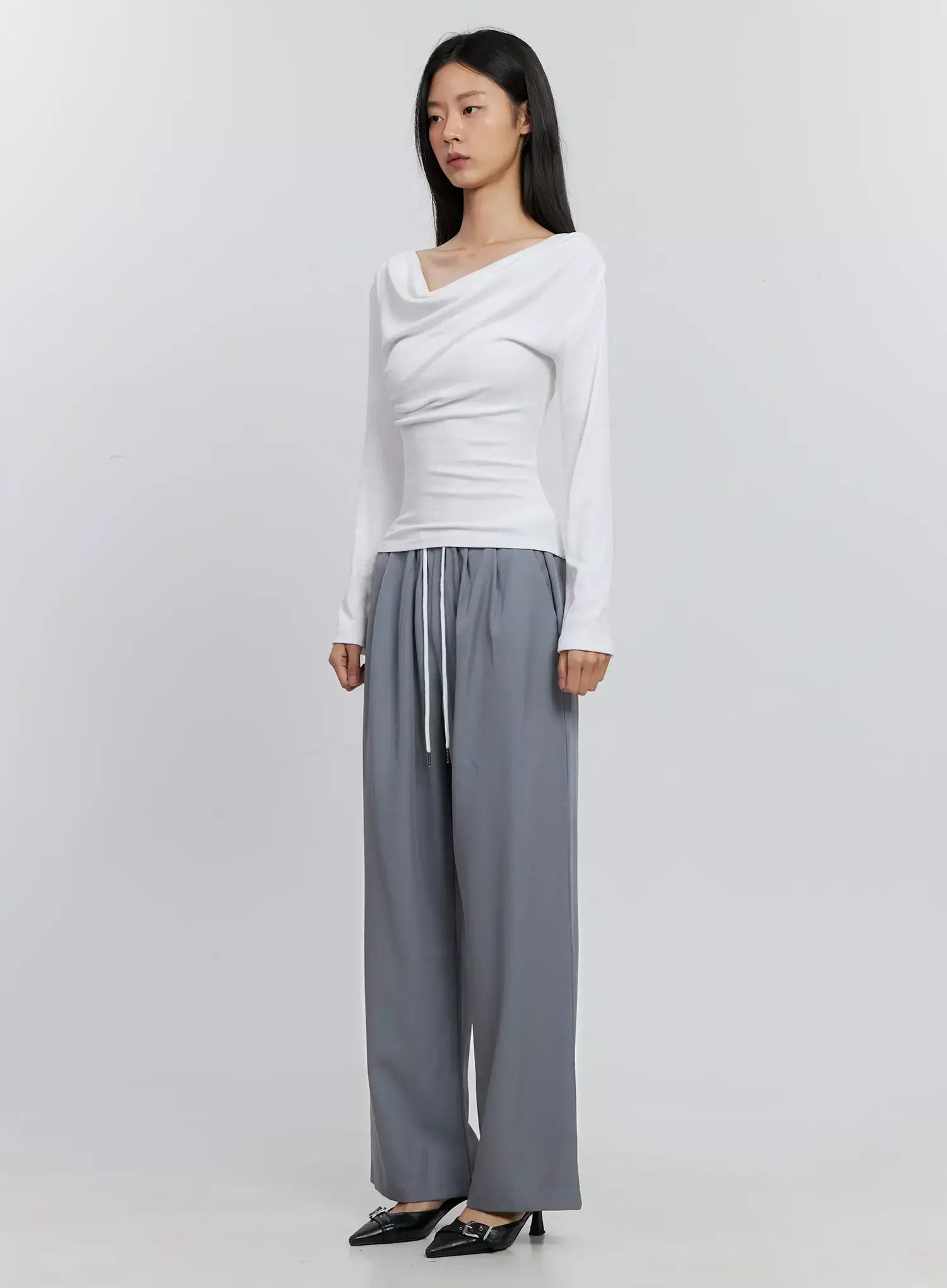 asymmetric-long-sleeve-top-is516