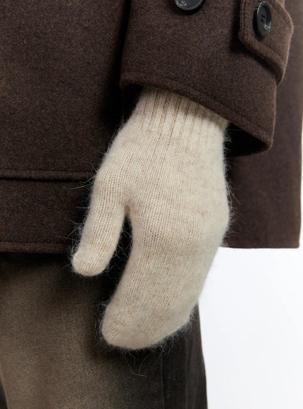 cozy-winter-mittens-in528
