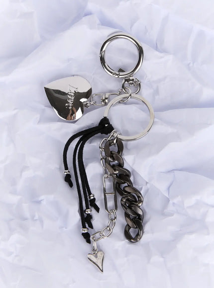 heart-charm-keychain-is516