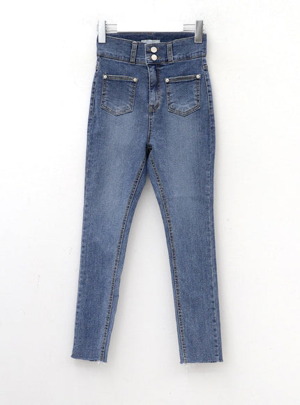 Double Button Raw Hem Skinny Jeans IA11