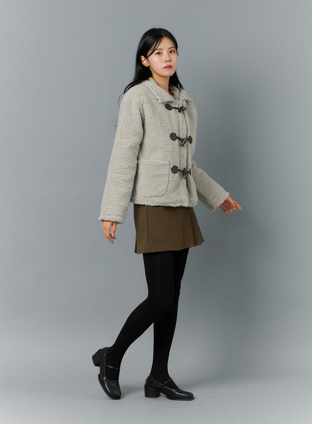 faux-shearling-toggle-jacket-on324