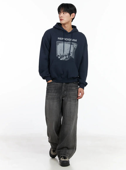 mens-retro-tv-graphic-hoodie-ij521