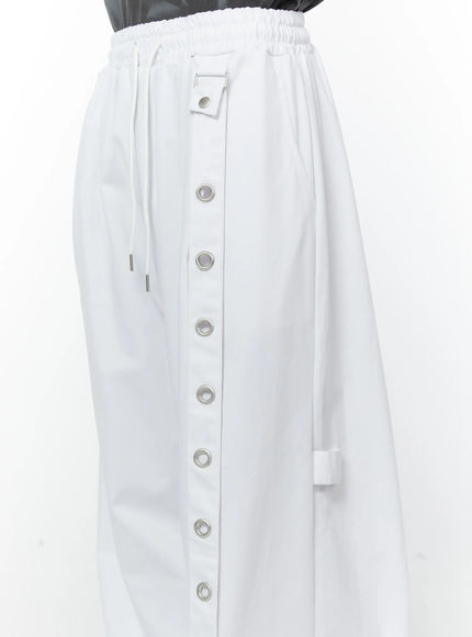 mens-eyelet-detail-wide-leg-pants-white-iy513