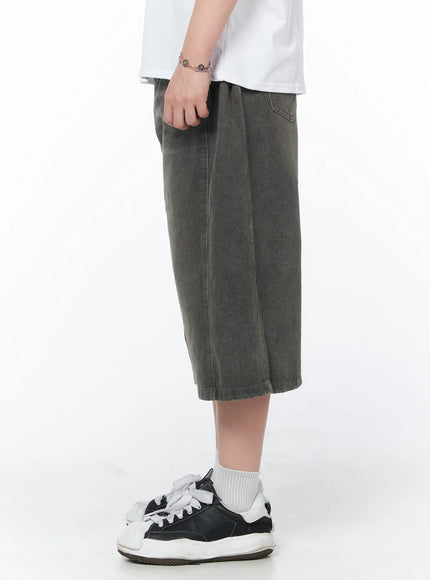 mens-side-pintuck-bermuda-shorts-iy519