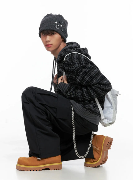 stone-accent-belt-chain-io506