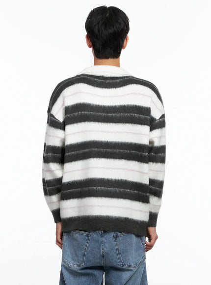 mens-striped-knit-sweater-white-is519