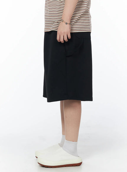 mens-relaxed-fit-bermuda-shorts-black-iy522