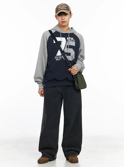 mens-retro-graphic-hoodie-im511