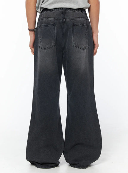 mens-distressed-bootcut-jeans-iu503