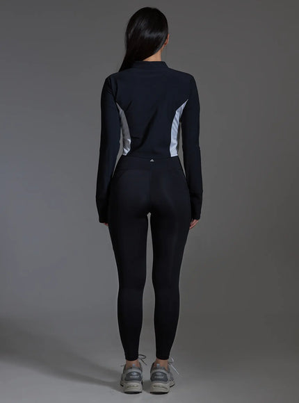 two-tone-cropped-zip-jacket-black-io517