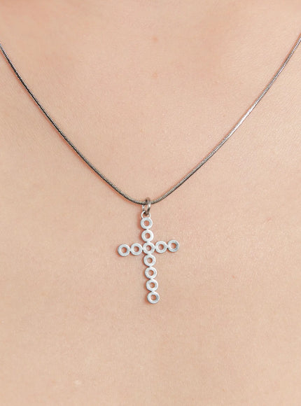 silver-cross-necklace-in528