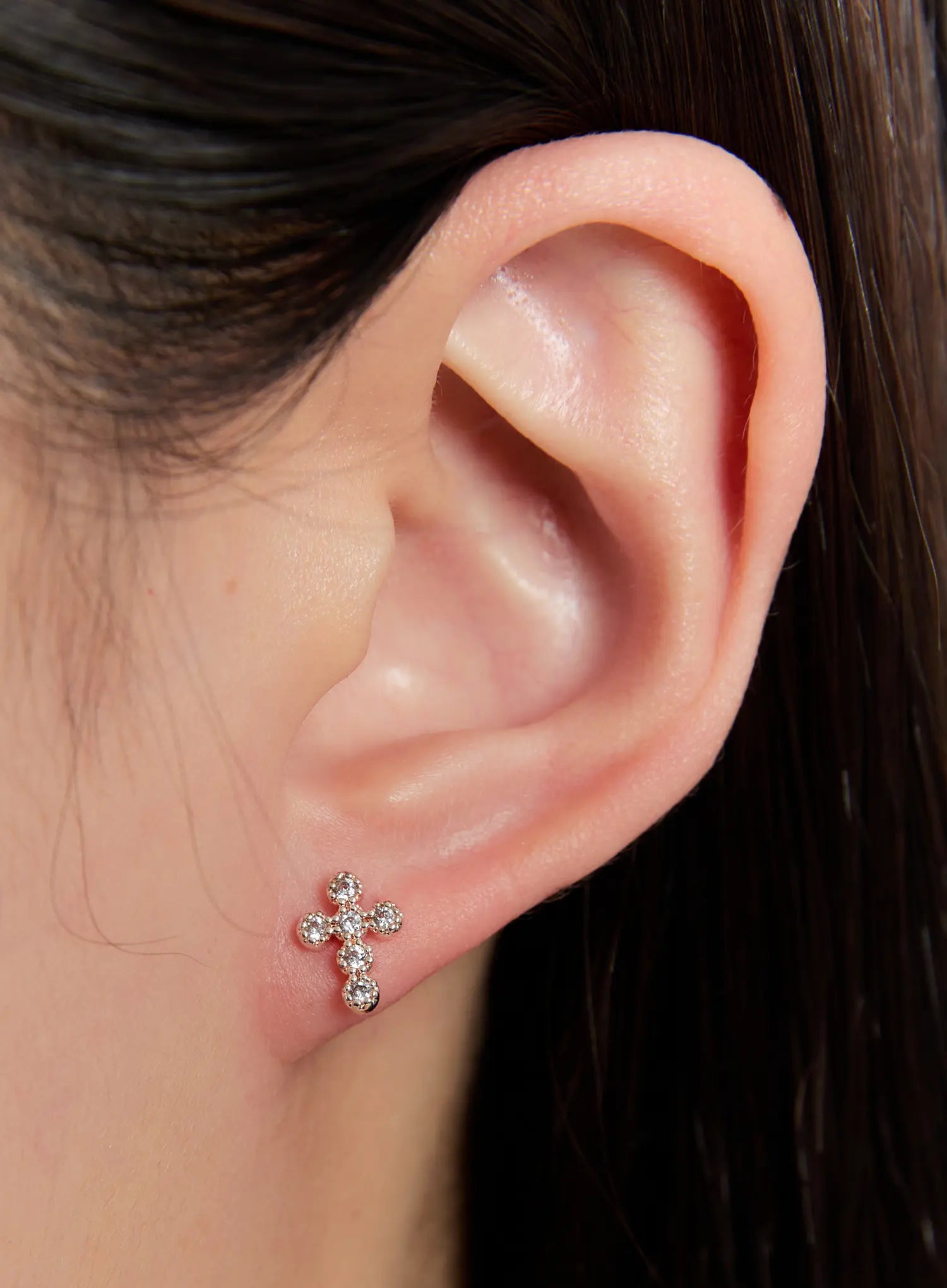 elegant-crystal-cross-earrings-in528