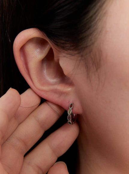 multicolor-hoop-earrings-in528