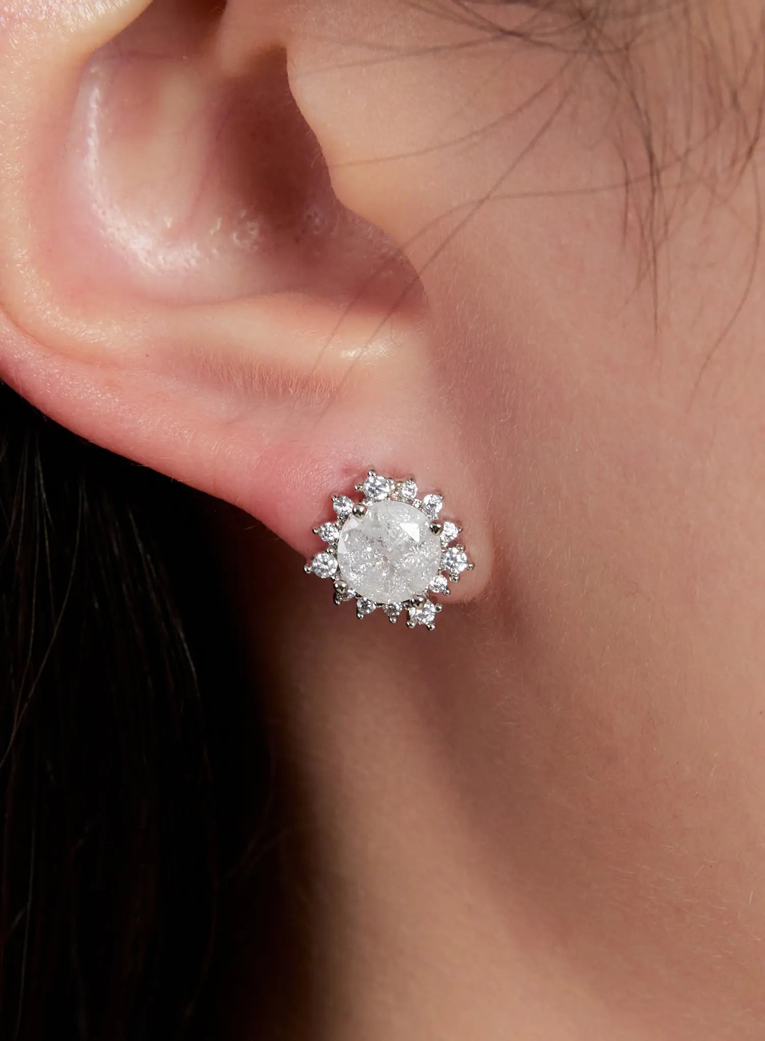 opal-stud-earrings-in528 / Silver