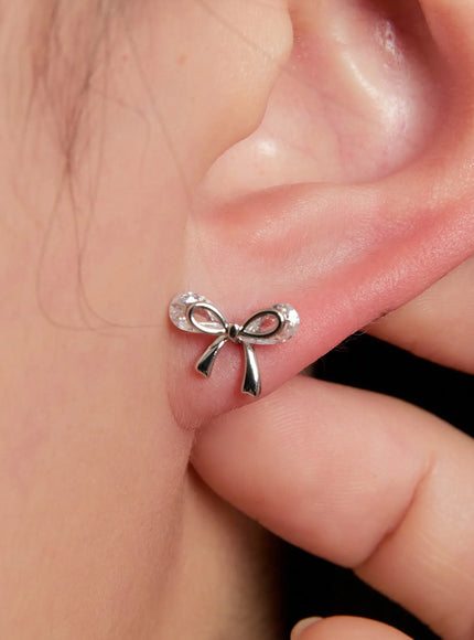 elegant-bow-stud-earrings-in528