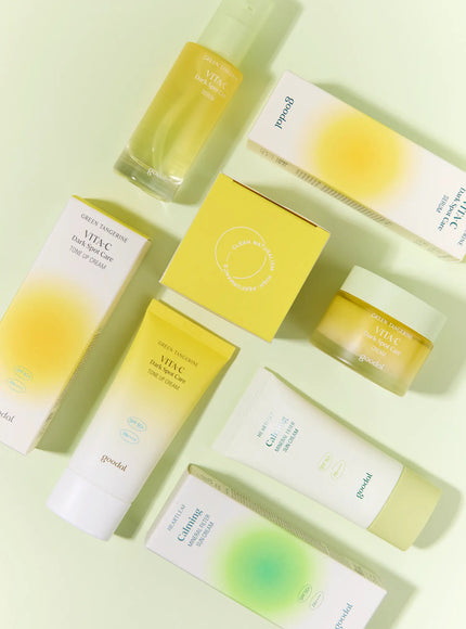 Green Tangerine Vita C Dark Spot Tone Up Cream (50ml)