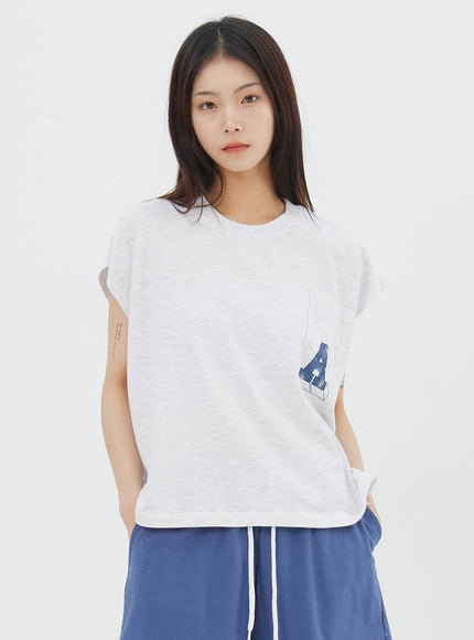 tee-and-track-shorts-set-iy323