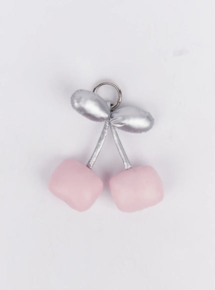 plush-cherry-keyring-im527