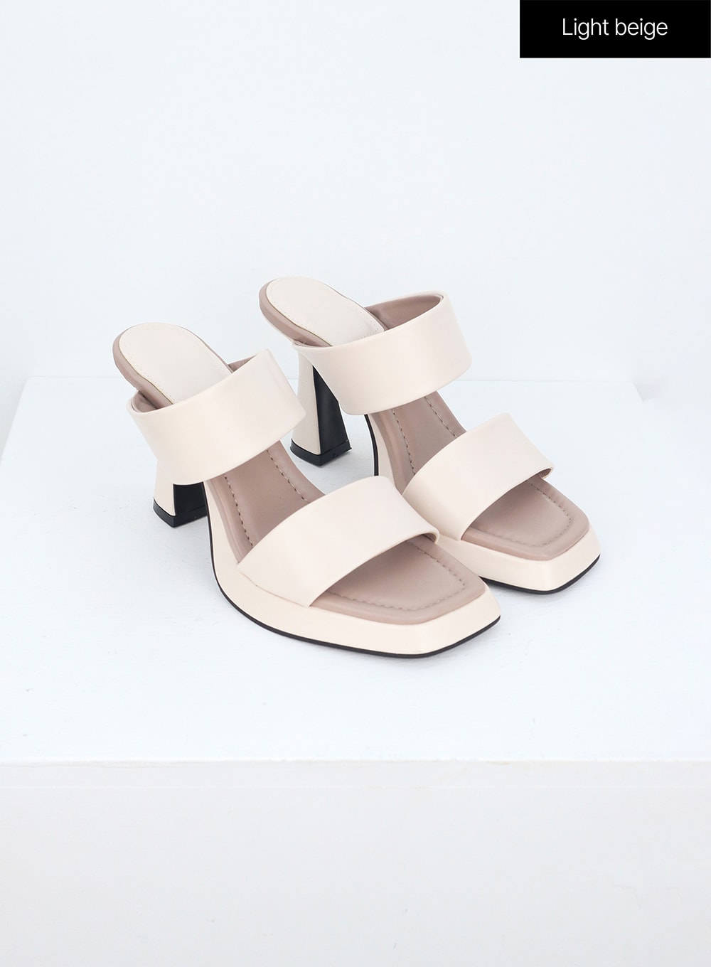 square-toe-heel-sandals-iu326